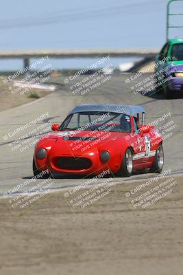 media/Sep-28-2025-24 Hours of Lemons (Sun) [[5dfe0e5f6e]]/12pm (Outside Grapevine)/